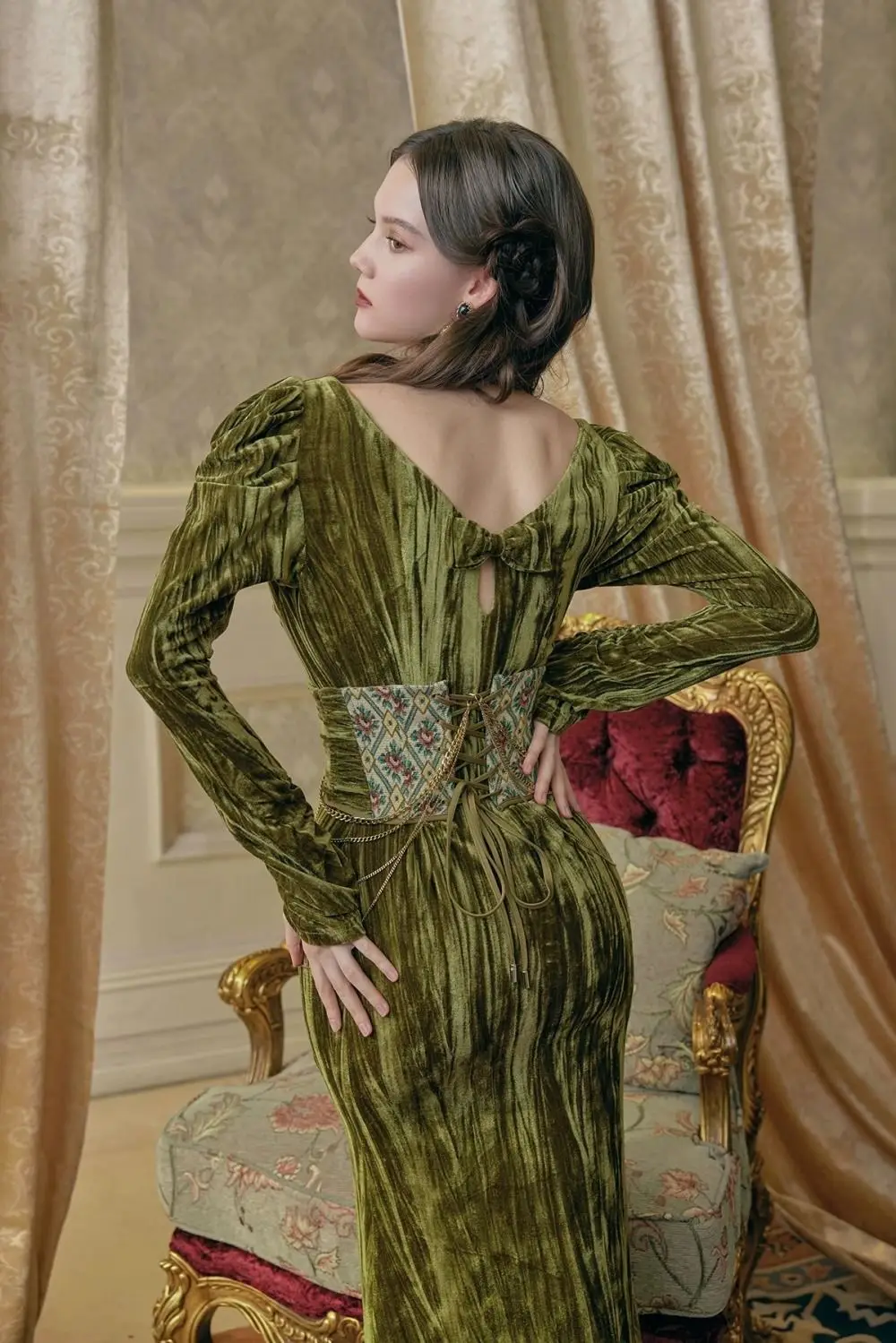 Женское винтажное бархатное платье в стиле французского суда с корсетом на