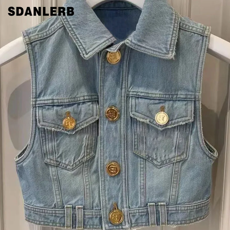 

Retro Light Blue Short Vest for Women 2022 Spring and Summer New Elegant Single Row Gold Buckle Lapel Sleeveless Denim Waistcoat