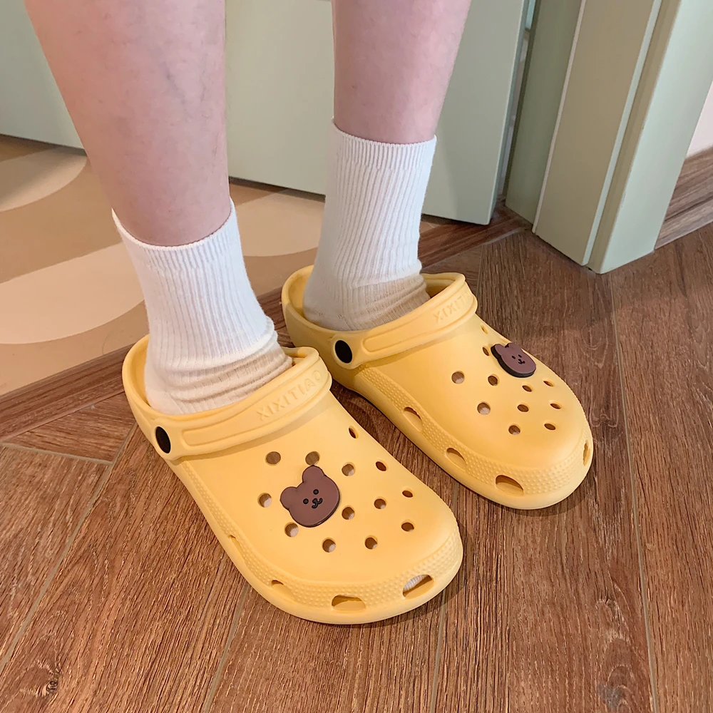 Сандалии женские на платформе Кроксы для сада и пляжа без застежки Мультяшные