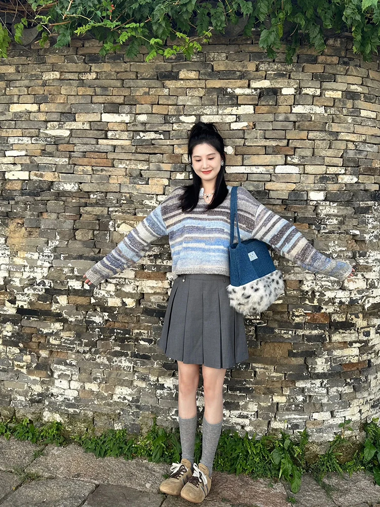 Early Autumn Small Wear Design Gradient Stripe Mohair Woolen Sweater Women Loose Slimming Short Top