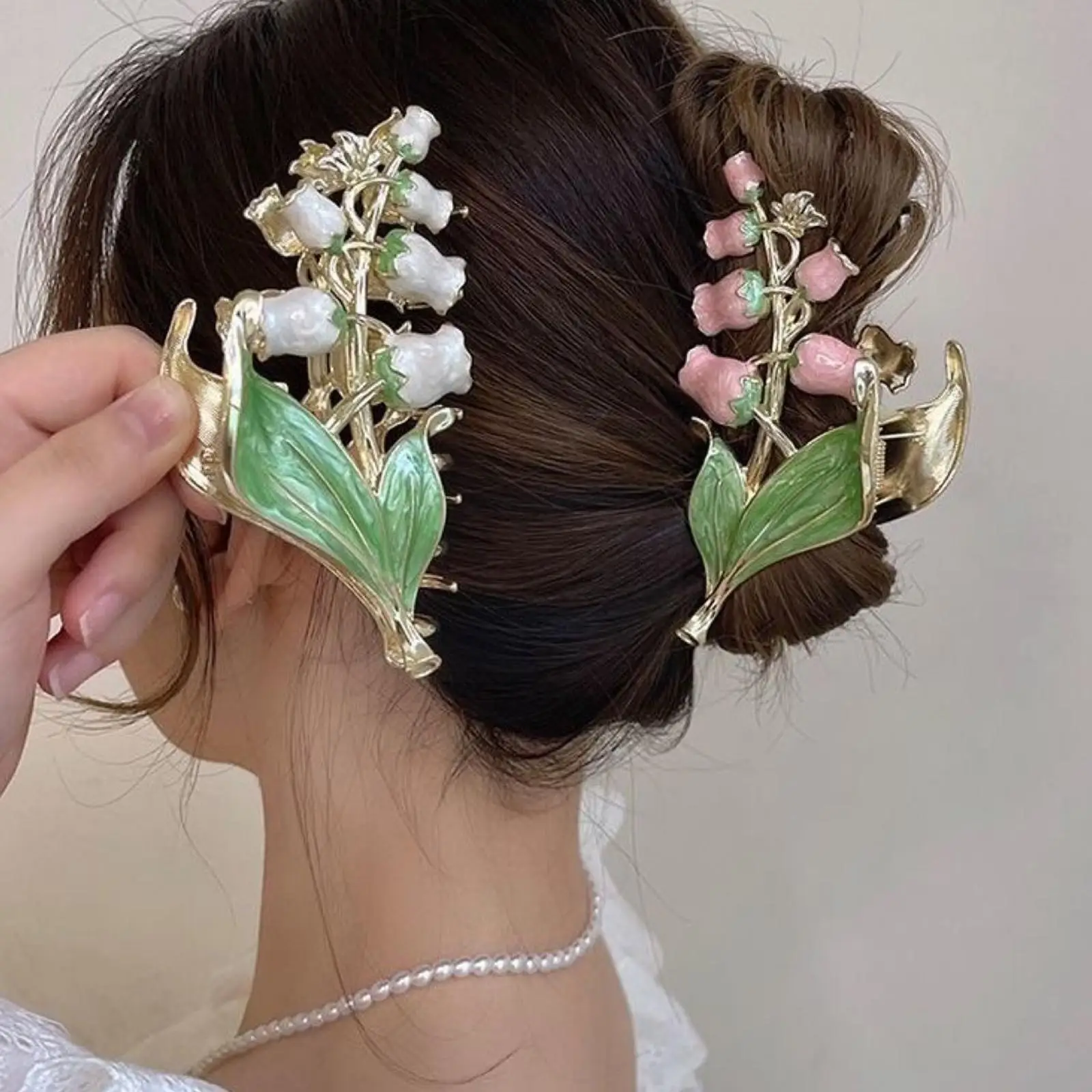 

Fashion Women Metal Flower Hair Claw Elegant Strong Girls Headwear Geometric Ponytail Sweet Hold Hair Clips Lily Shark U7P2