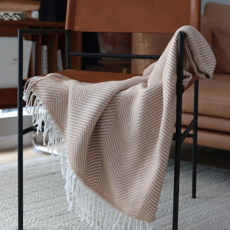 Женское плетеное одеяло в стиле ретро елочку