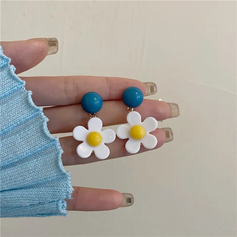 5 шт. матовые серьги-гвоздики с закругленными углами |