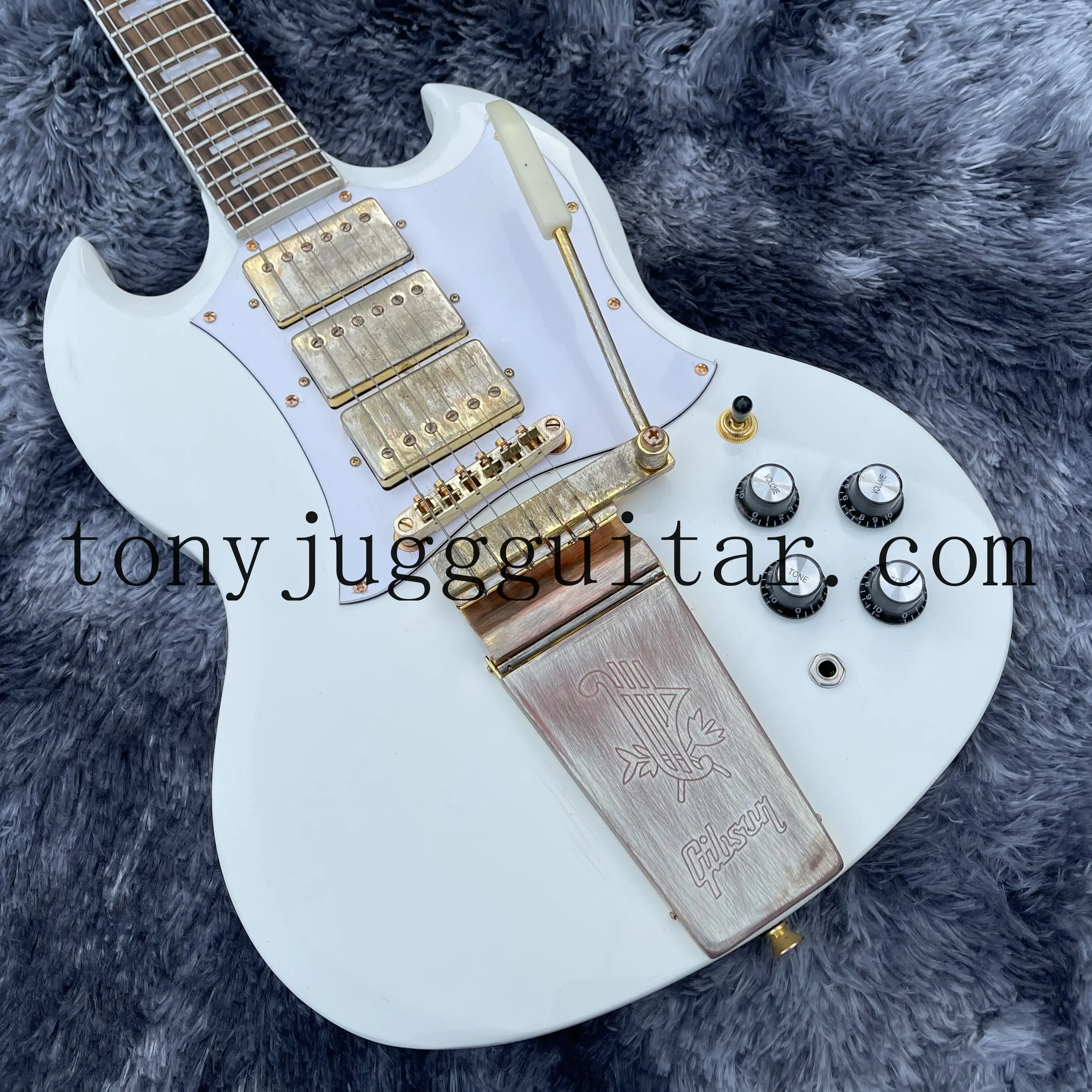 

Jimi SG ancient Polaris White Double Cutaway Electric Guitar Long Version Maestro Vibrola Tremolo Bridge,Ebony Fingerboard