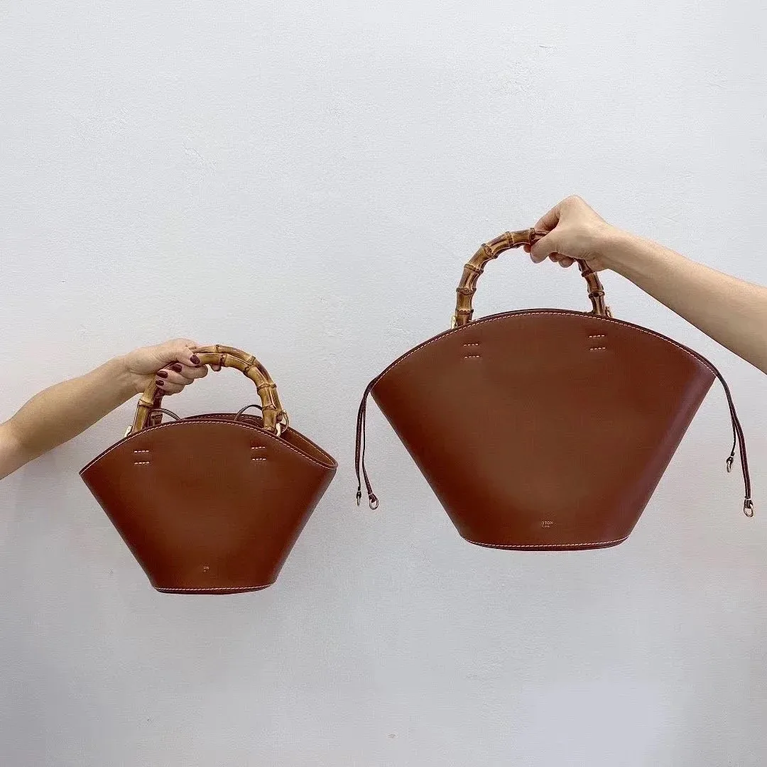 

2022 Designer Bamboo Bag Top Layer Cowhide Lady Bag Handbag Vintage Bag