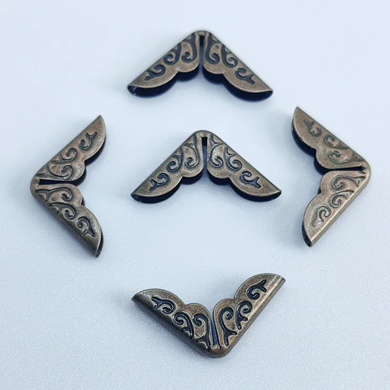 50 шт. бронзовые Защитные уголки для книг 14 х14х3 мм