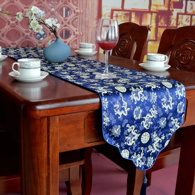 

Chinese Style Red Embroidery Flower Table Runner with Tassels Classical Fish Table Flag Cover Decoration for Dining Table