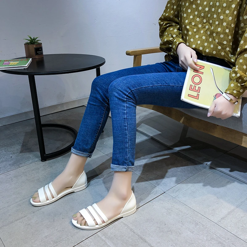 

2022 New In Fashion Aqua Shos All-In-One Republic Style Women Sandals