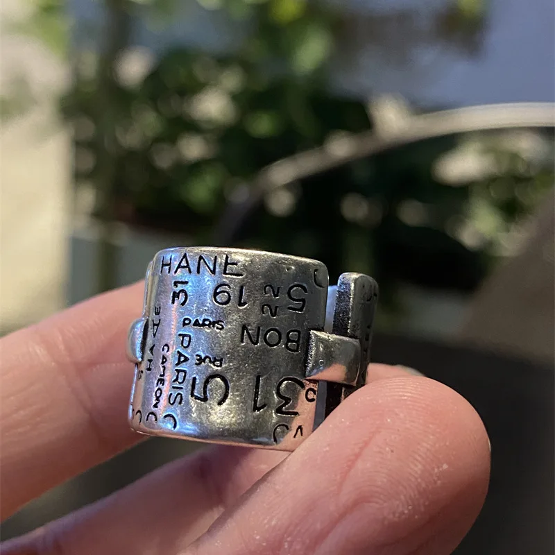 Chinoiserie Fashion Retro Old Wide Punk Personality Ring Girl