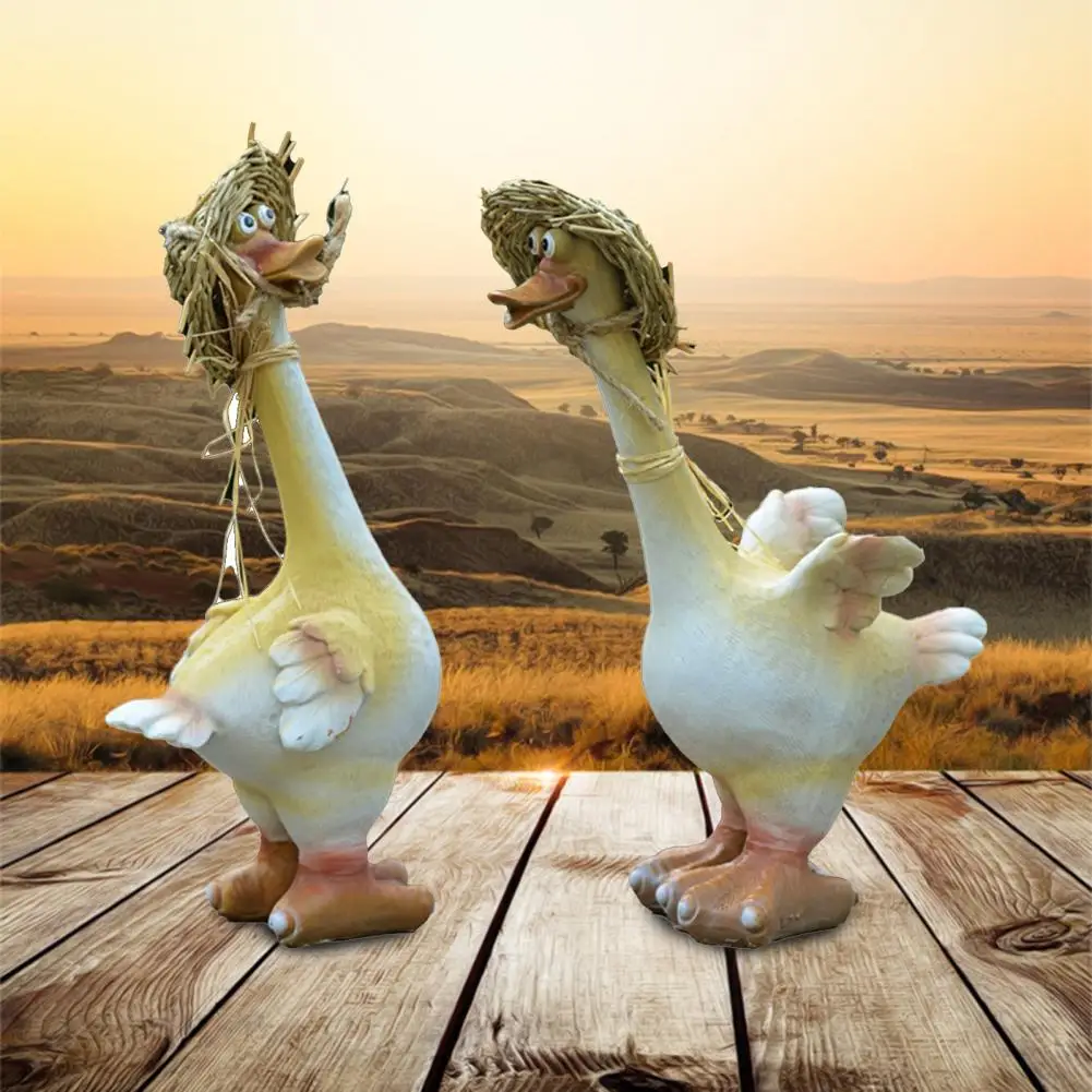 

2Pcs/Set Duck Figures Sturdy Solid Reusable Simulated Duck Figurine Toy Duck Statue for Courtyard