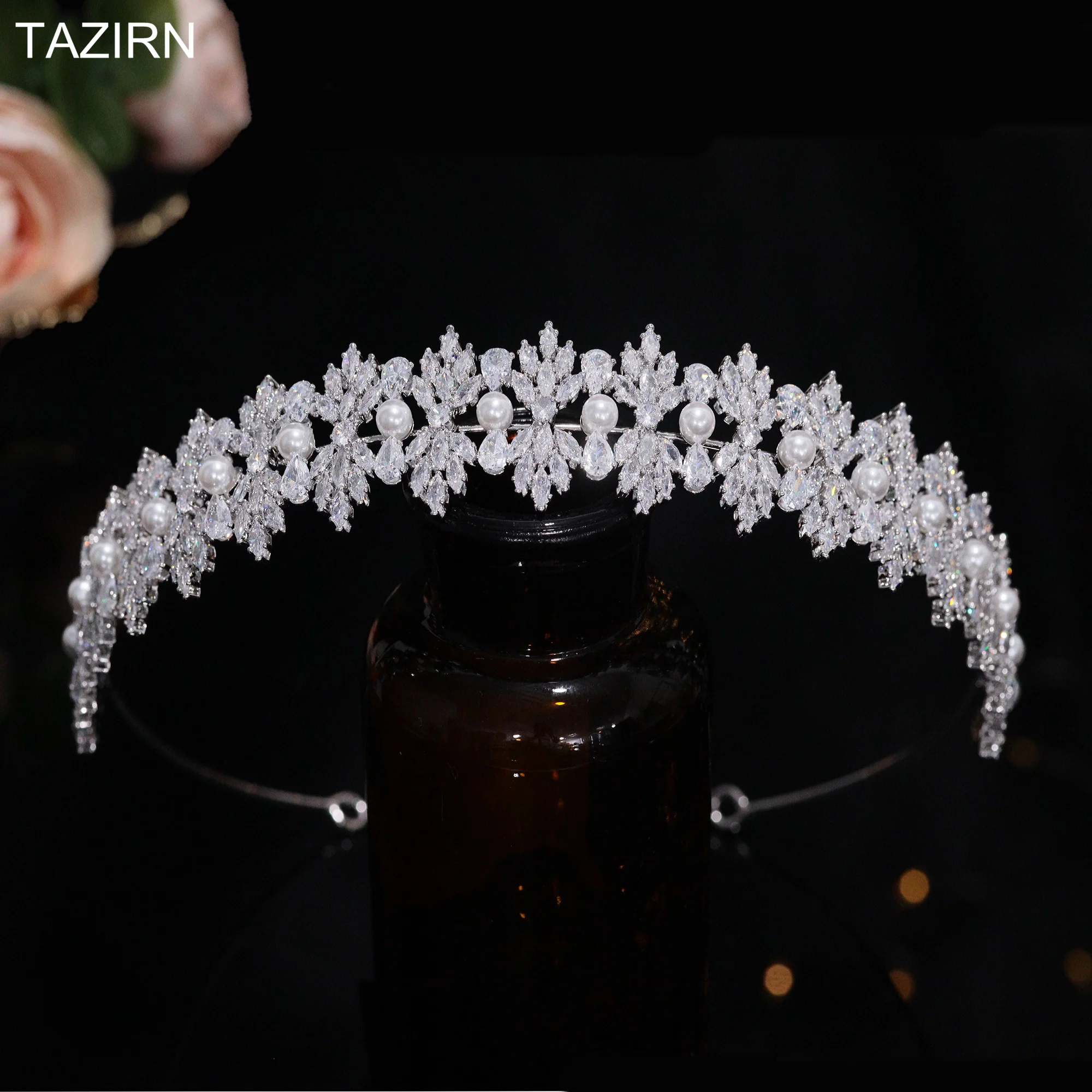 Женская повязка на голову с жемчугом и фианитом 16 цветов