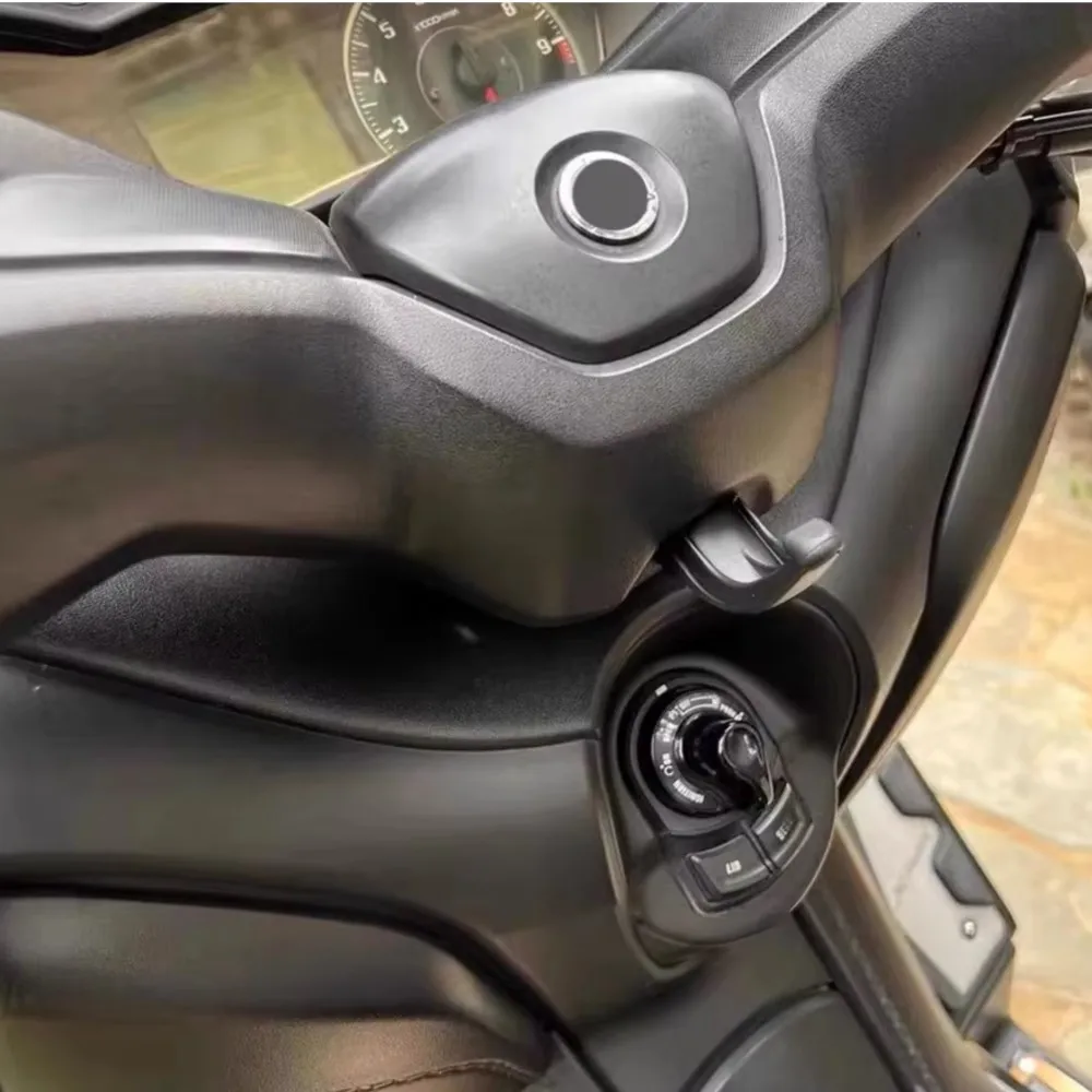 Фото Для YAMAHA X-MAX XMAX 400 300 250 125 NMAX 125 155 NVX155 AEROX155 Крючок для багажа, держатель для сумок, крепление для шлема XMAX300 XMAX400 №2