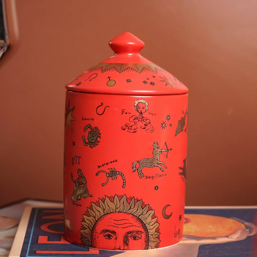 

Керамическая банка в скандинавском стиле