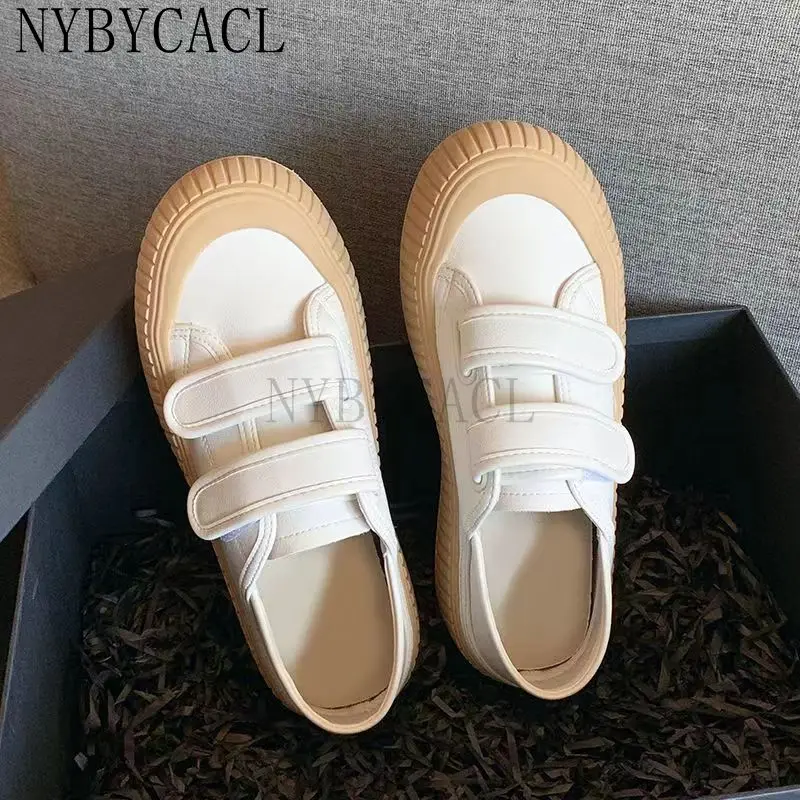 Women Vulcanize Shoes Autumn New Fashion Casual Color Matching Thick Sole Shoes Lace Up Sneakers Ladies Flats New 2022