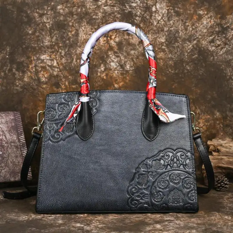 Винтажная сумка Johnature с тиснением тотема новинка 2024 женская большая из