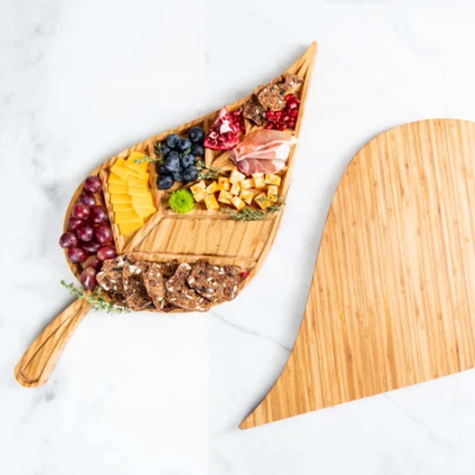 

Wooden Leaf Tray Creative Leaf Shaped Platter Leaf Appetizer Platter Cheese Board Wood Reversible Tray Dinner Parties Kitchen