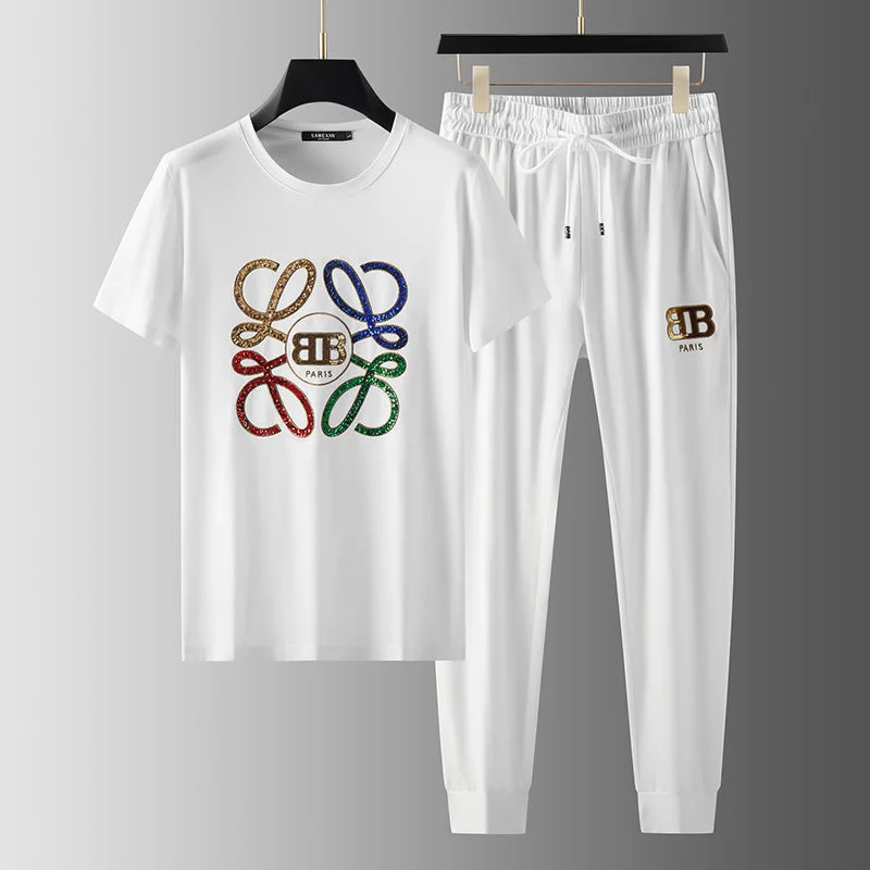 

Роскошный брендовый Летний Новый европейский модный комплект с вышивкой и блестками с коротким рукавом мужской Молодежный красивый повсед...