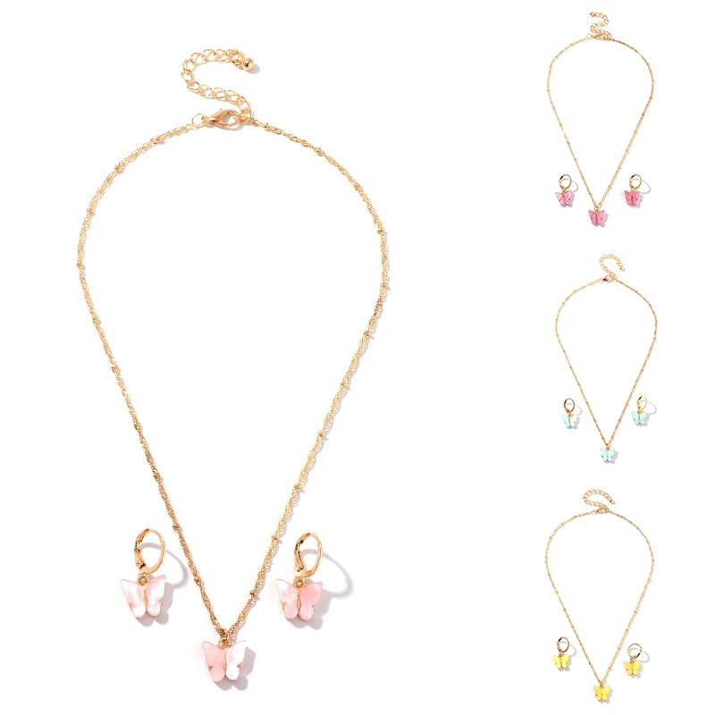 

Resin Light Green Butterfly Necklace and Earrings Set Women Trendy Beads Clavicle Fashion Jewelry Alloy Acrylic Fashion