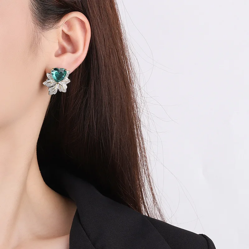 S925 розовые серьги в форме сердца из высокоуглеродистого алмаза Форме Кленового