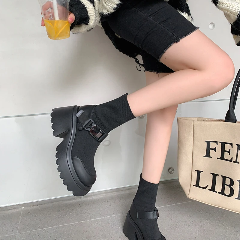 

YPP 2023Vintage Metal Decoration Thick Bottom Platform Genuine Leather Knitting Casual Shoes Women Ankle Socks Boots