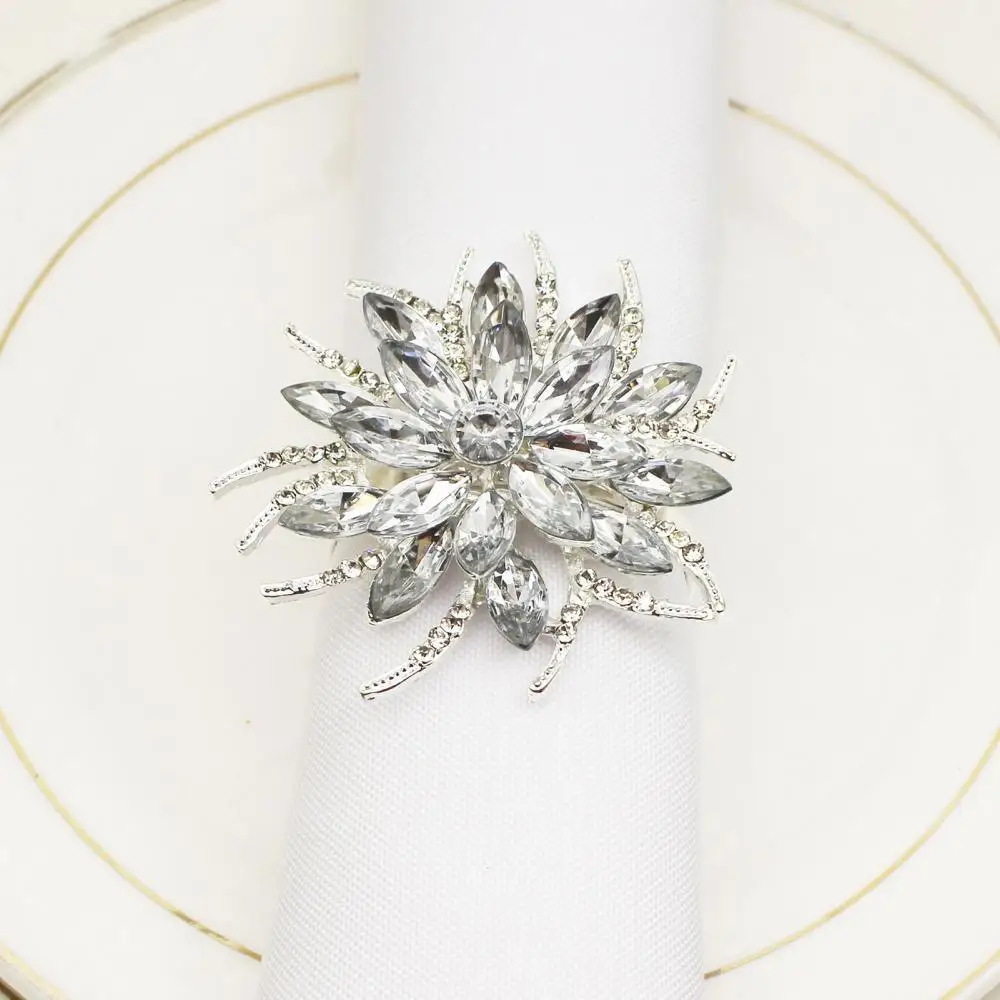 

Napkin Holder 6Pcs Table Decor Napkin Ring Napkin Rings Rhinestone Lotus Flower Shape Buckle Ring Holder Towel Wedding Dinner