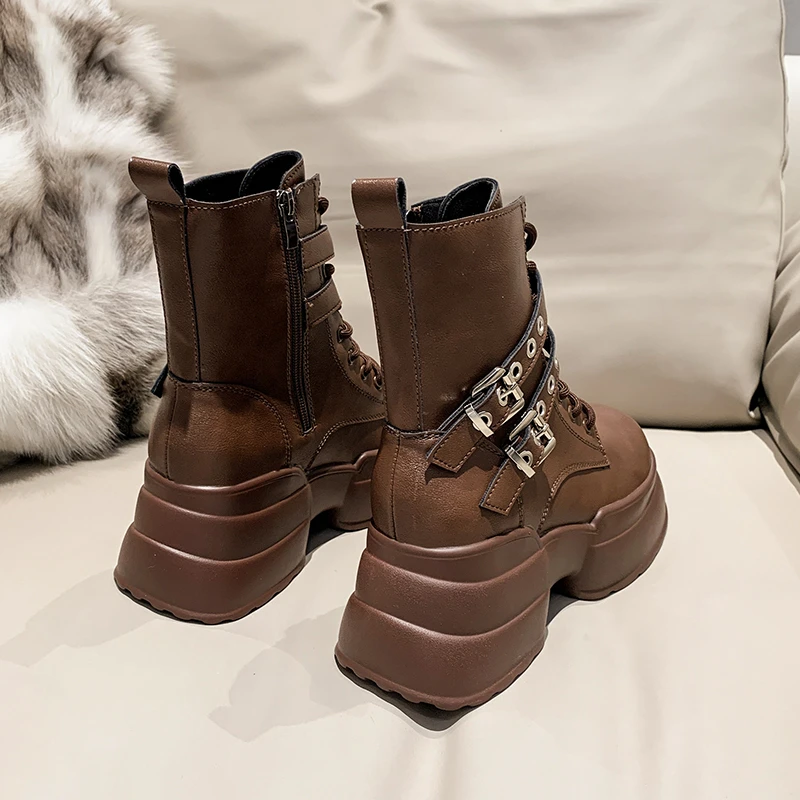 Women Leather Ankle Boots Winter Belt Buckle Platform Sneakers Comfortable Thick Sole Motorcycle Boots 9.5CM Woman Punk Boots