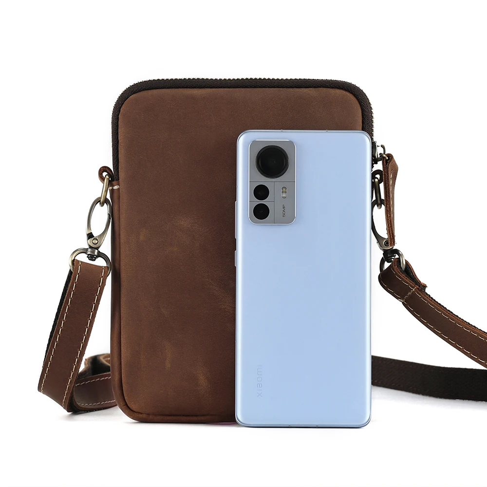 2023 Men's Small Bag Retro Crazy Horse Leather Male Crossbody Shoulder Bag Outdoor Popular Zipper Sling Bag for iPhone14 Pro Max