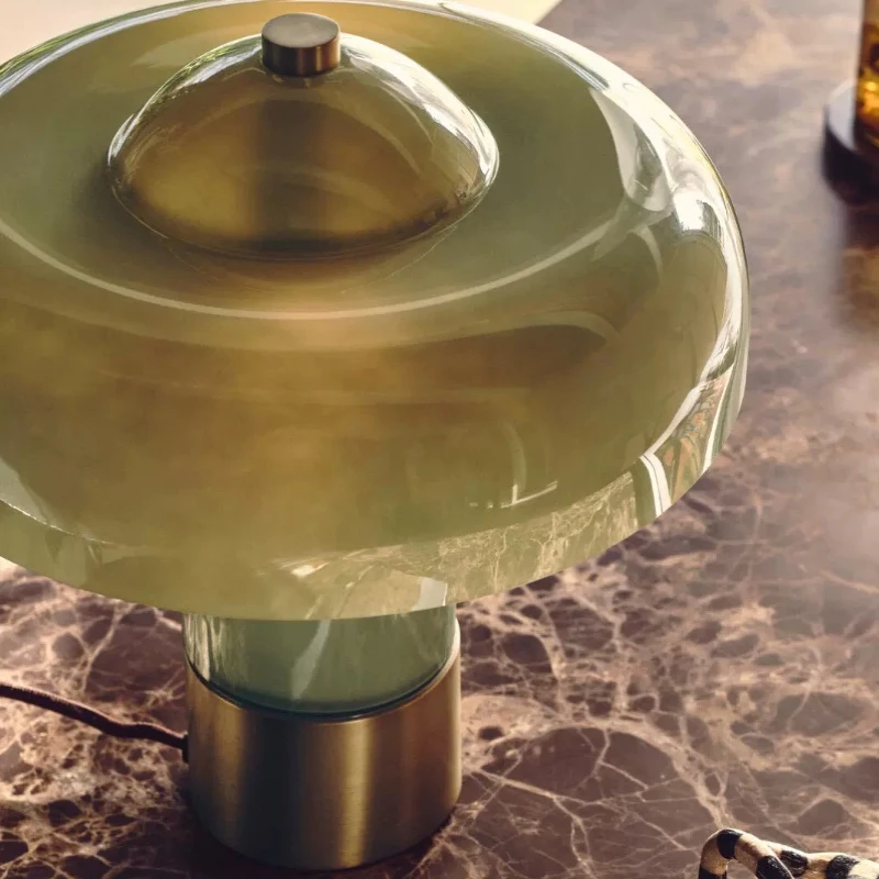 Настольная лампа Giovanni средневековая настольная винтажная дизайнерская модель