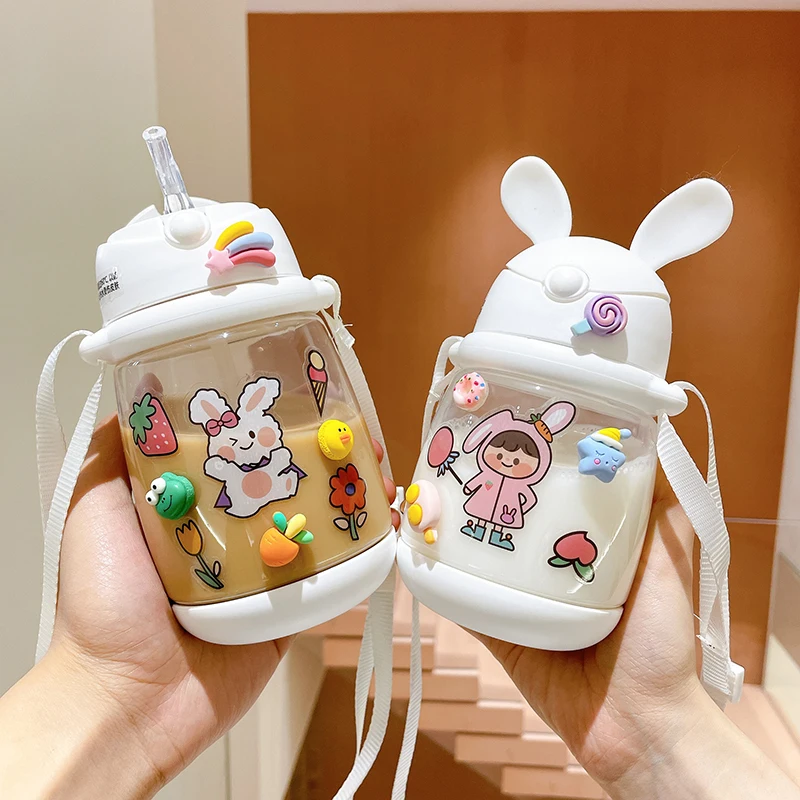 

Kids Water Bottles 450ml 550ml Cute Rabbit Plastic Baby Water Bottle with Lid and Straw Outdoor Portable Water Bottle for Child