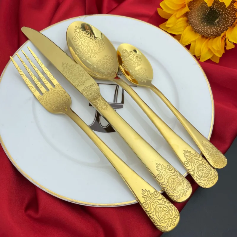 

4Pcs Home Kitchen Gold Cutlery Set European Retro Dinnerware Set Embossed Western Tableware Knife Fork Spoon Tableware Set