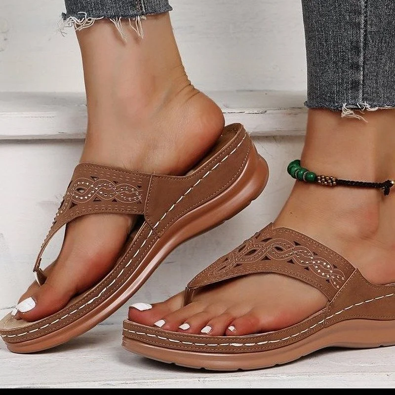 

Summer Women's Slippers Retro Roman Women's Shoes Casual Wedge Platform Sandals Hollow Comfortable Beach Shoes Women's Flip Flop