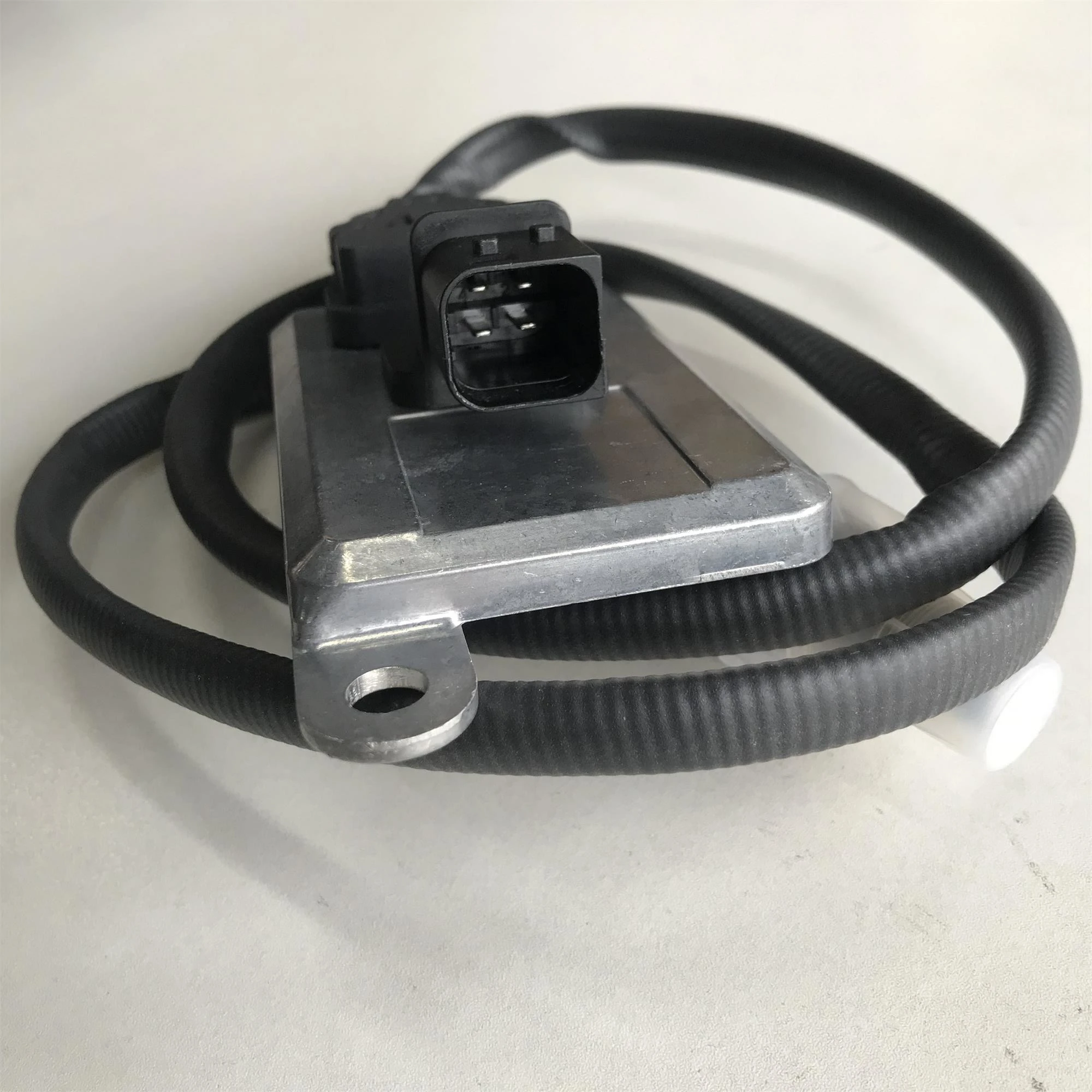 5WK97329A НОВЫЙ датчик оксида водорода NOx Sensor подходит для Mercedes-Benz A 0101531428 0101539001 5WK9 7329A