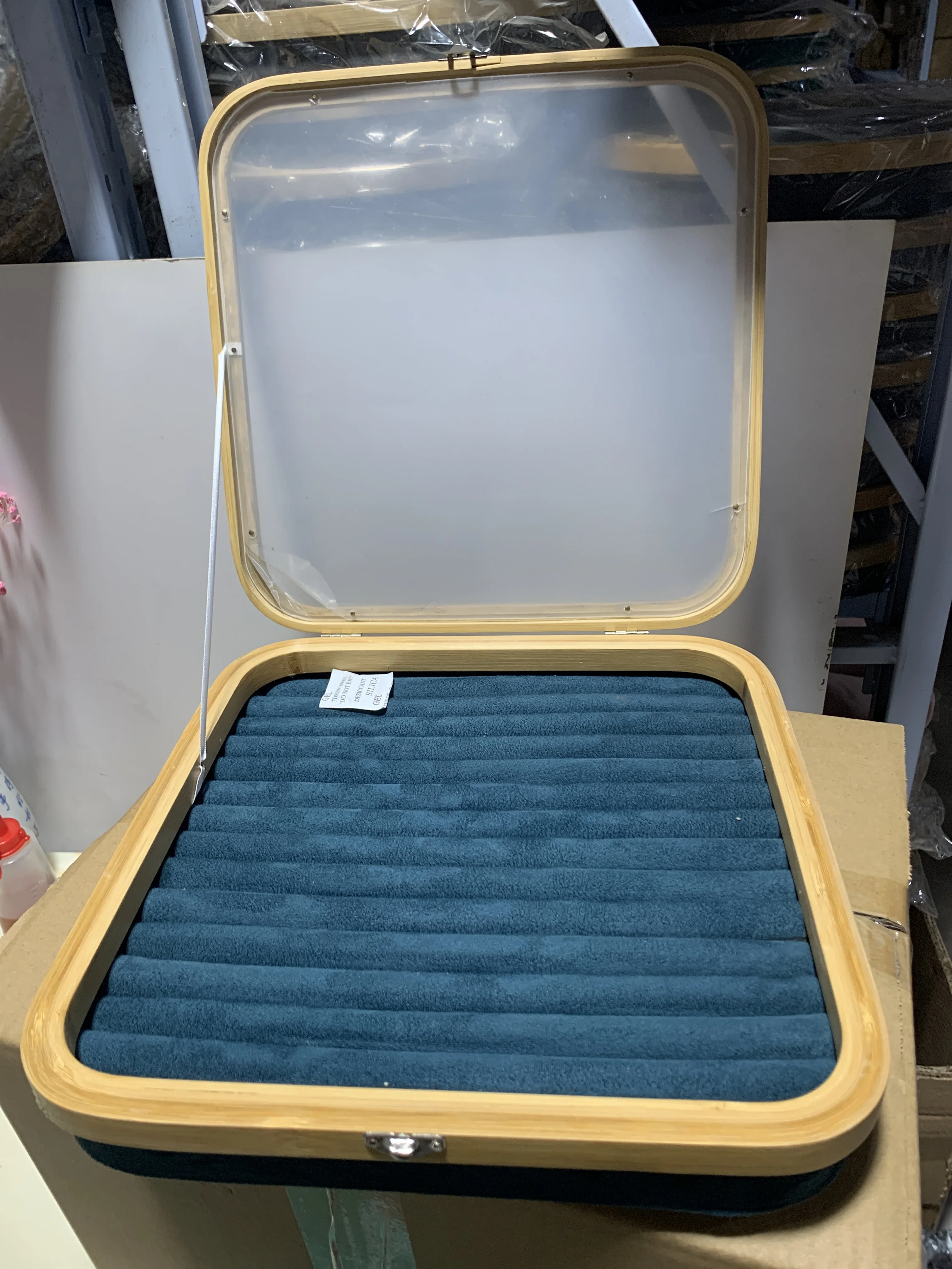 Органайзер для хранения сережек лоток демонстрации ювелирных изделий оптовая