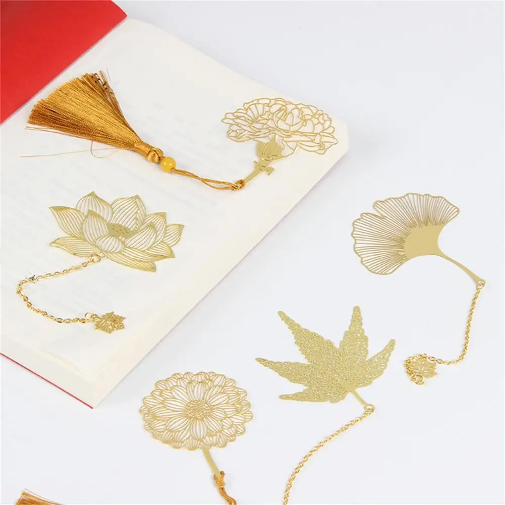 

Excellent Tassel Bookmark Eye-catching Practical Diary Bookmark Hollow Bookmark with Chain Pendant Stationery Gifts