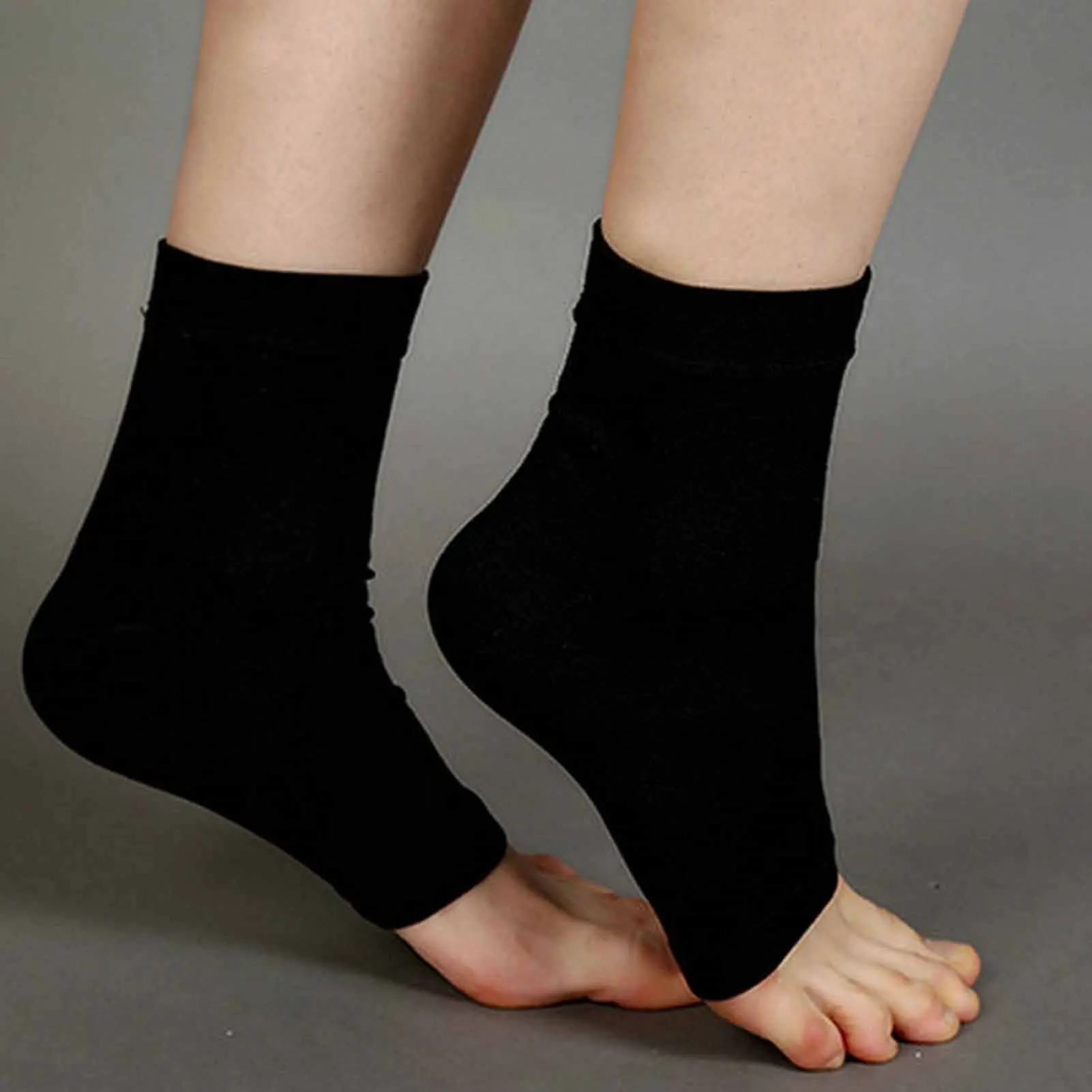 

Ankle Compression Sleeve Socks Open Toe Compression Socks Ankle Support Brace Injury Recovery for Sports d88