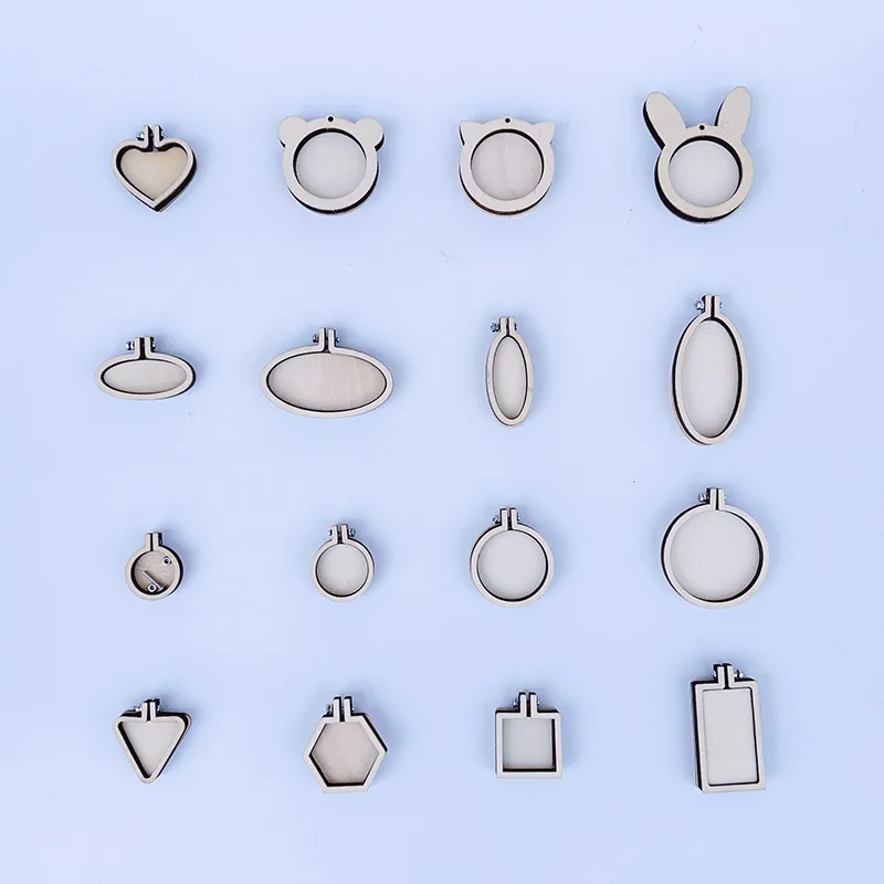 

2pcs Mini Wood Embroidery Hoop Ring Cross Stitch Frame Handmade Pendant Circle Sewing Kit DIY Crafts Gift Tool