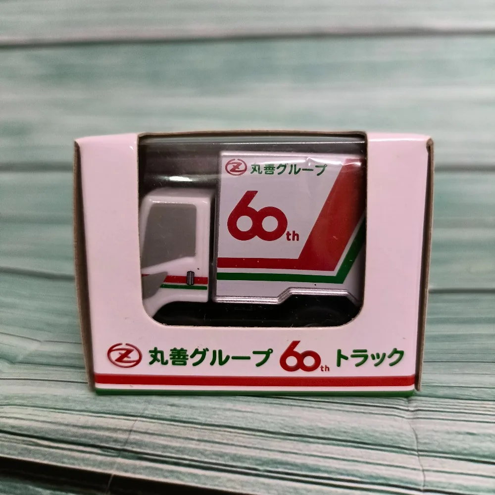 Фото Оригинальная японская машинка TOMY Choro-Q с инерционным механизмом, коллекционная модель грузовика и мини-модель автомобиля, развивающая коллекционная игрушка для детей №5