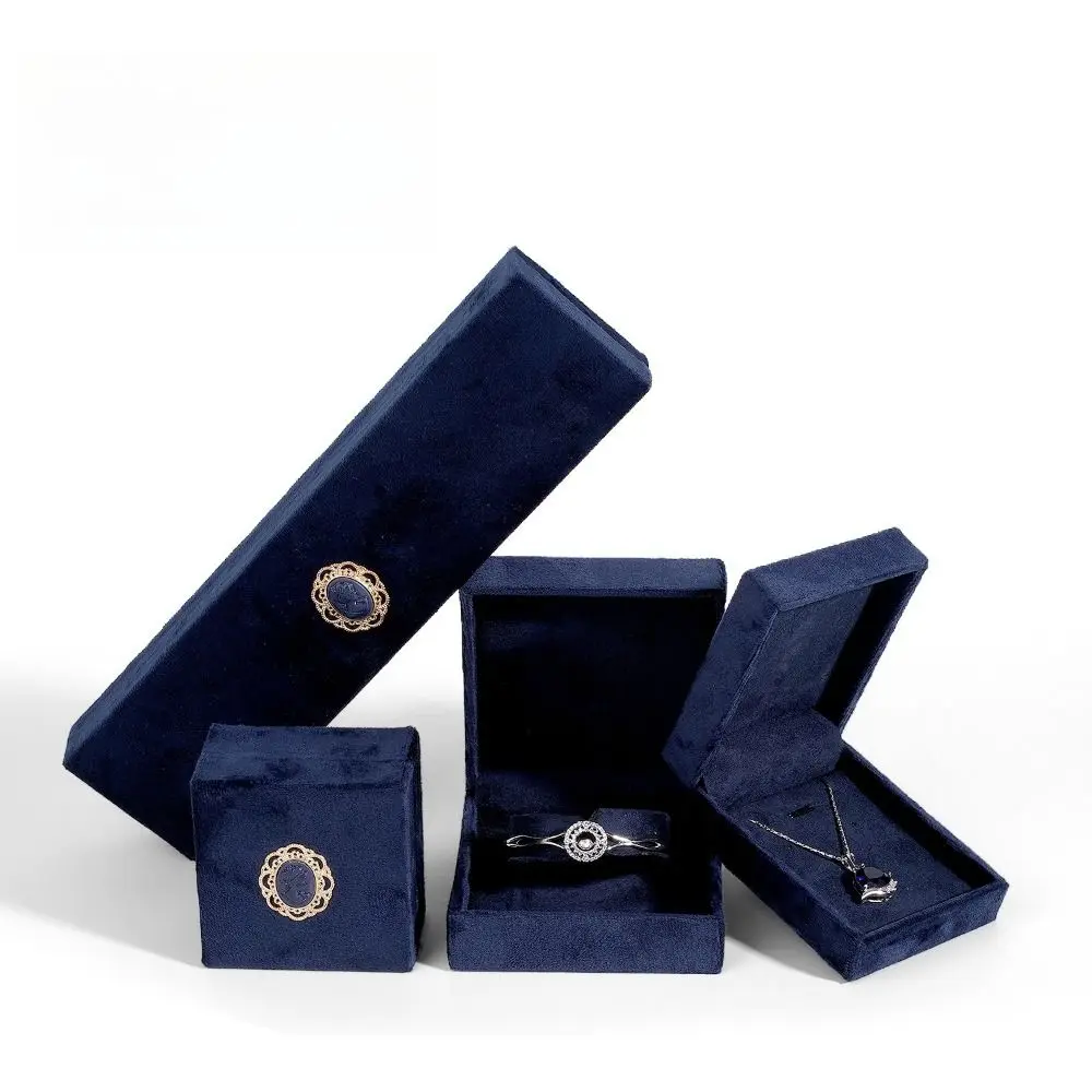 Текстурированная винтажная бархатная шкатулка для драгоценностей со стразами