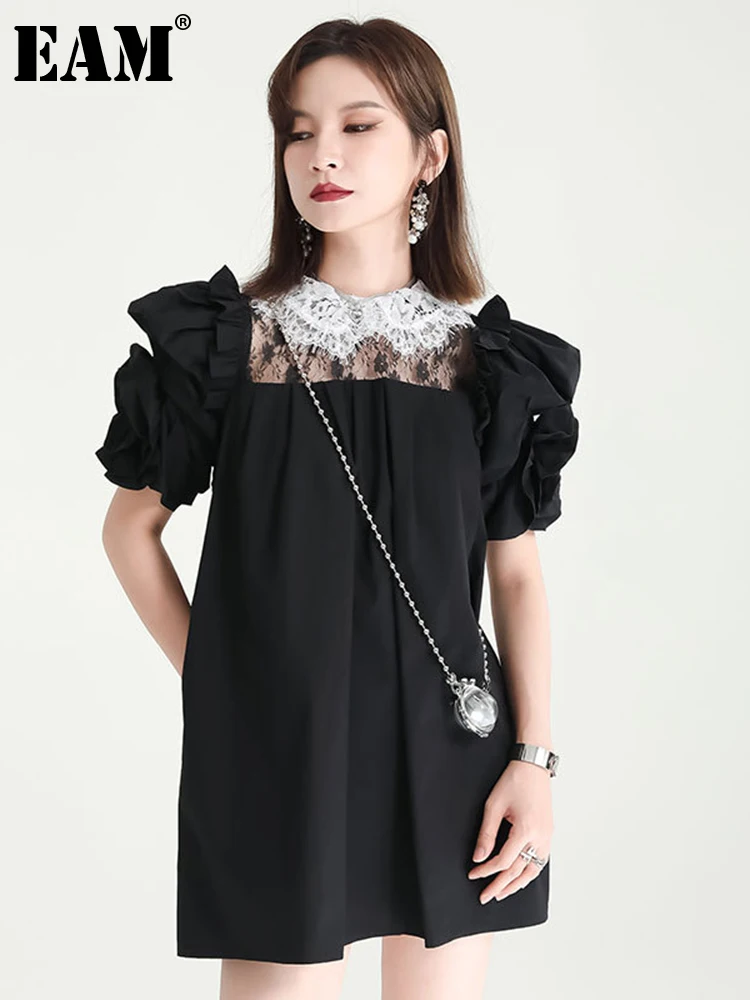 

[EAM] Women Black Lace Elegant Mini Dress New Round Neck Short Puff Sleeve Loose Fit Fashion Tide Spring Summer 2022 1DE9906