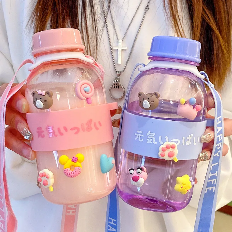 

Милая бутылка для воды для девочек, новинка 2023, летняя кавайная пластиковая чашка для воды, портативная уличная чашка для напитков для девочек, 500 мл, в японском стиле