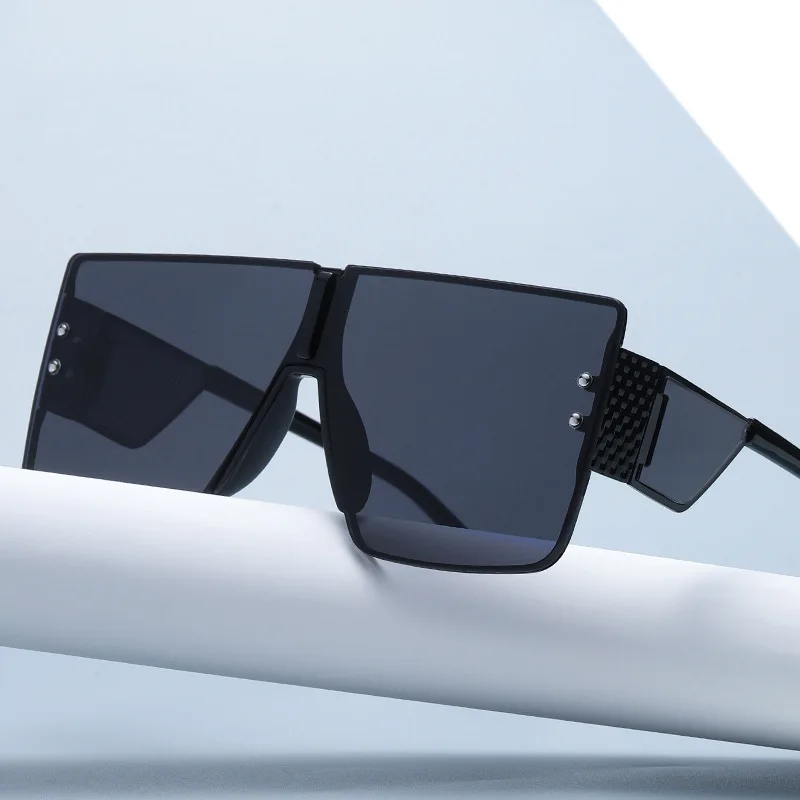 

Fashion Square Sunglasses Men and Women Flat Top Big Frame Wide Leg Glasses Retro Street Shot INS Wind Sunglasses
