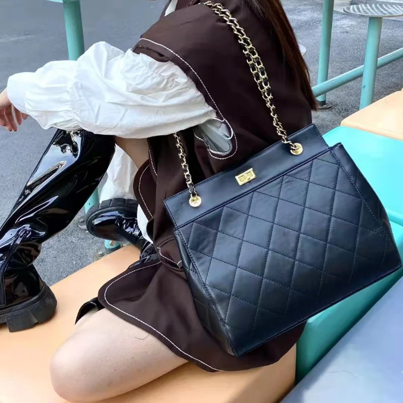 

Luxury Handbags Women Bag Designer Chain Ladies Shoulder Bag Leather Armpit Large Capacity Tote Bag Casual Square Bag Women 2022