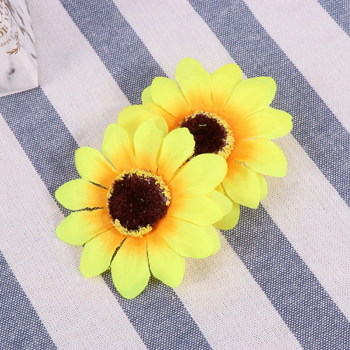 

2 Pcs Flower Simulation Hairpin Cloth Brooch Baby Accessories Girl Sunflower Clip