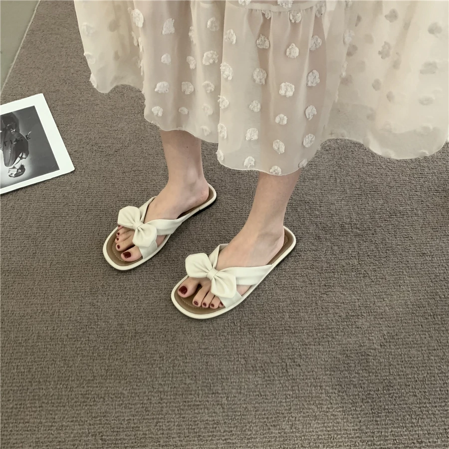Mori Style Gentle Flat Sandals 2022 Summer New French Style Bow Flip Flops Sandals Women's Shoes for Outdoors