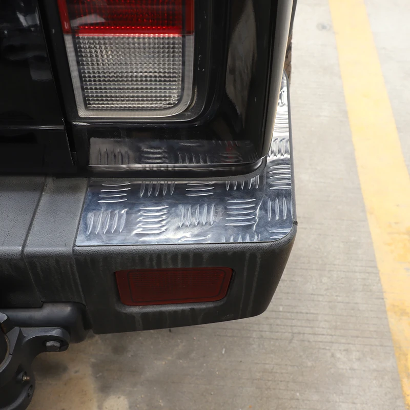 

2 Pcs Car Rear Bumper Corner Cover Trim Frame Aluminum Alloy Car Styling Silver For Hummer H2 2003 -2009 Car Exterior Accessorie