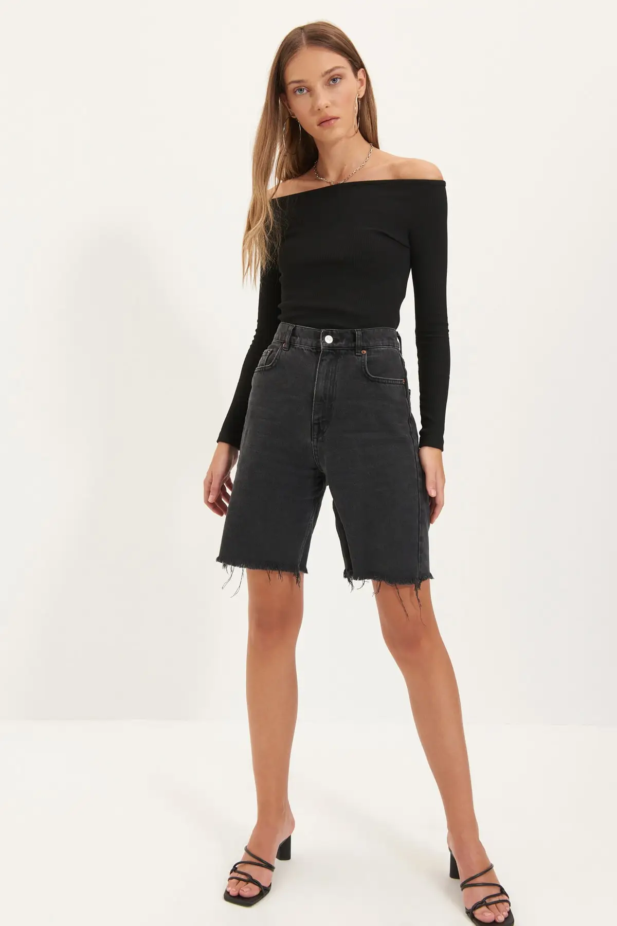

Trendyol Knitted Blouse TWOAW22BZ0127
