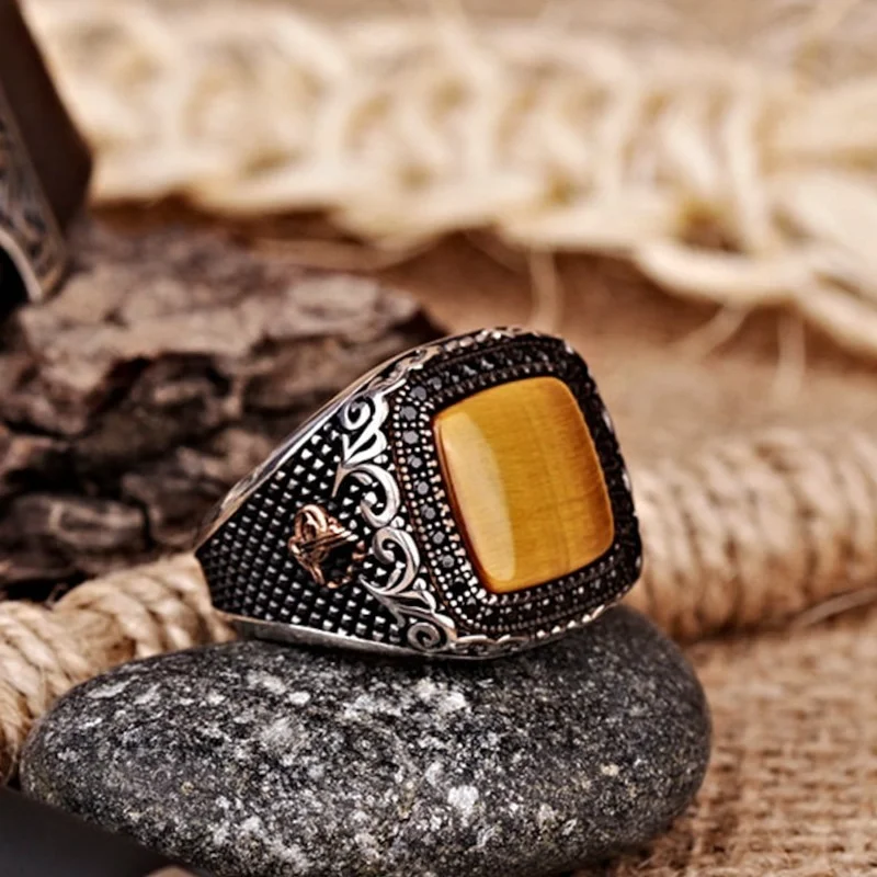 

2022 Fashion Vintage Handmade Turkish Men's Ring Vintage Double Sword Yellow Stone Ring Party Jewelry