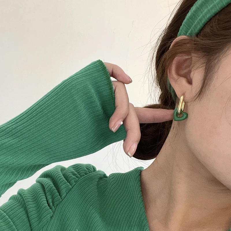 Mihan Modern Jewelry Heart Earrings Popular Design Elegant Temperament Golden Plated White Green Drop For Women Gifts |