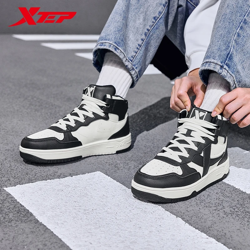 Женские кроссовки Xtep Mubai
