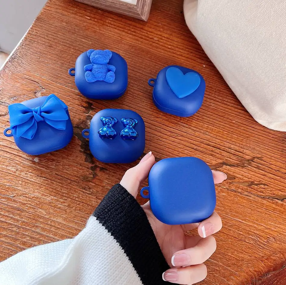 

Матовый Жесткий чехол для наушников Galaxy Buds Live/Buds Pro Fashion Klein Blue Bear